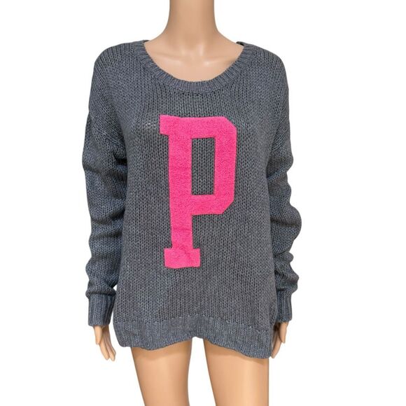 PINK for Victoria’s Secret Gray Wool Knit Sweater Large P Logo Collegiate Sz M - Picture 1 of 7